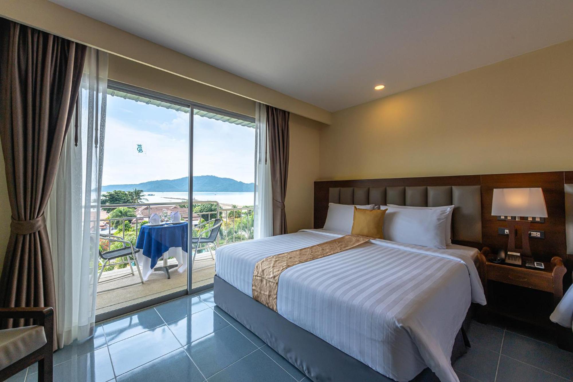 Blue Beach Grand Resort And Spa Rawai Екстериор снимка