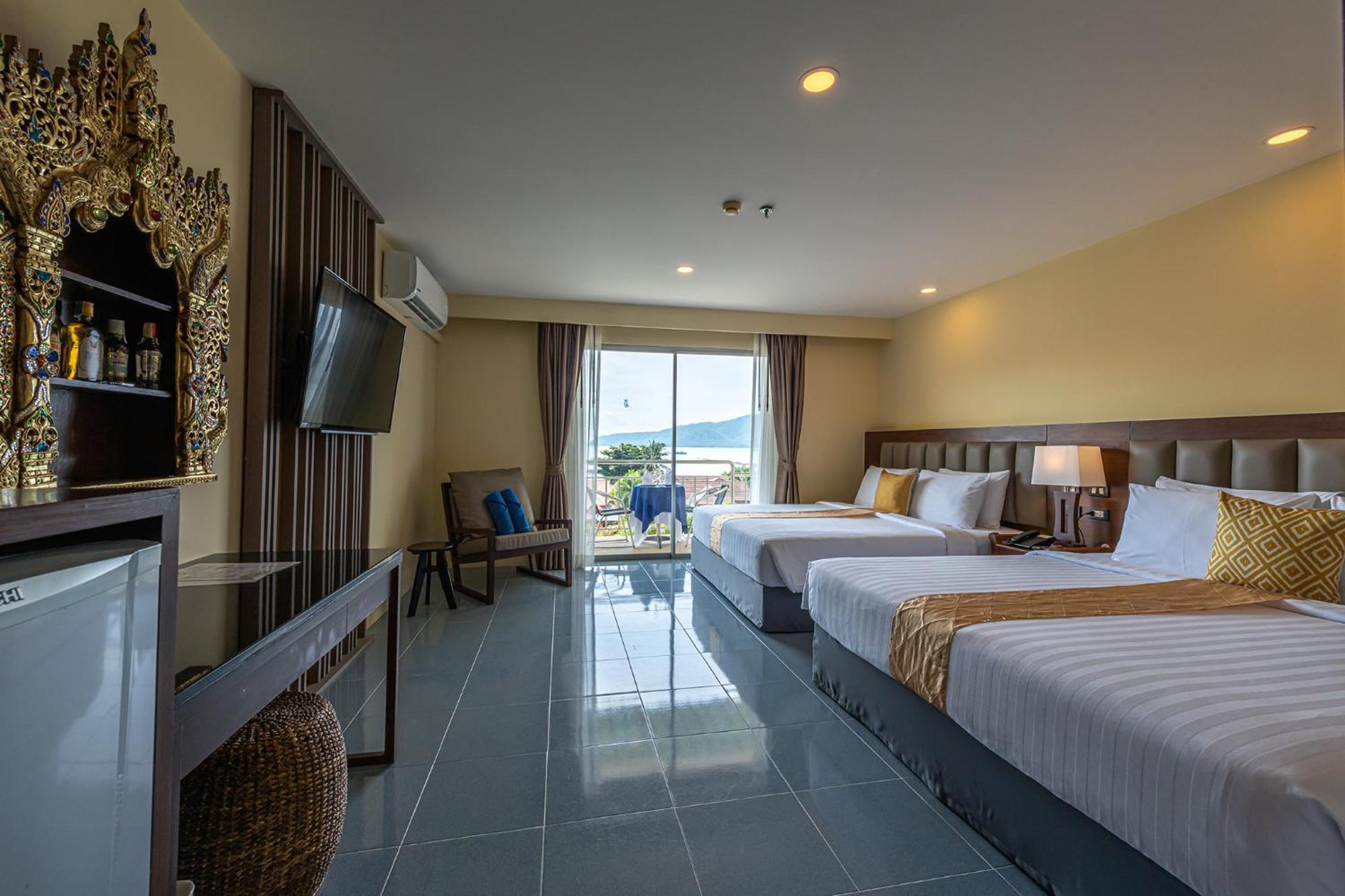 Blue Beach Grand Resort And Spa Rawai Екстериор снимка