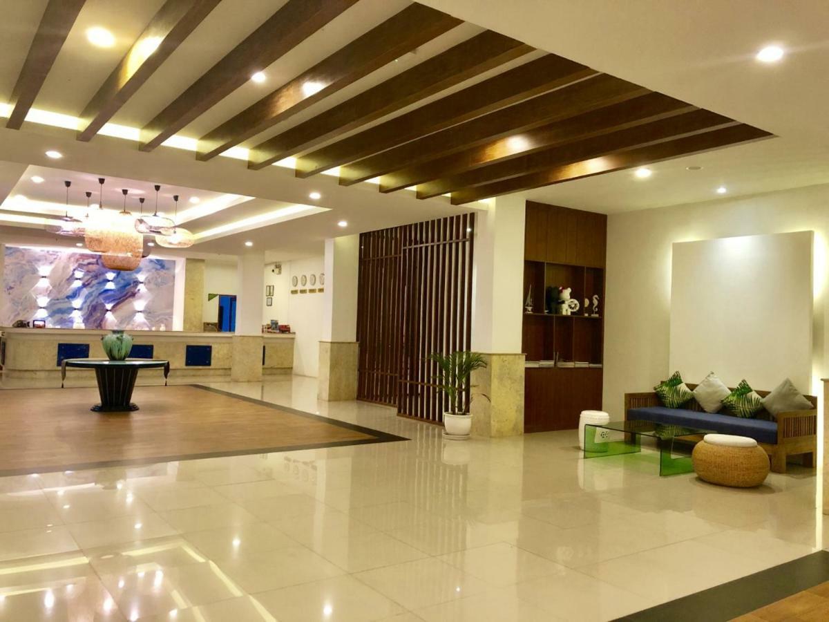 Blue Beach Grand Resort And Spa Rawai Екстериор снимка