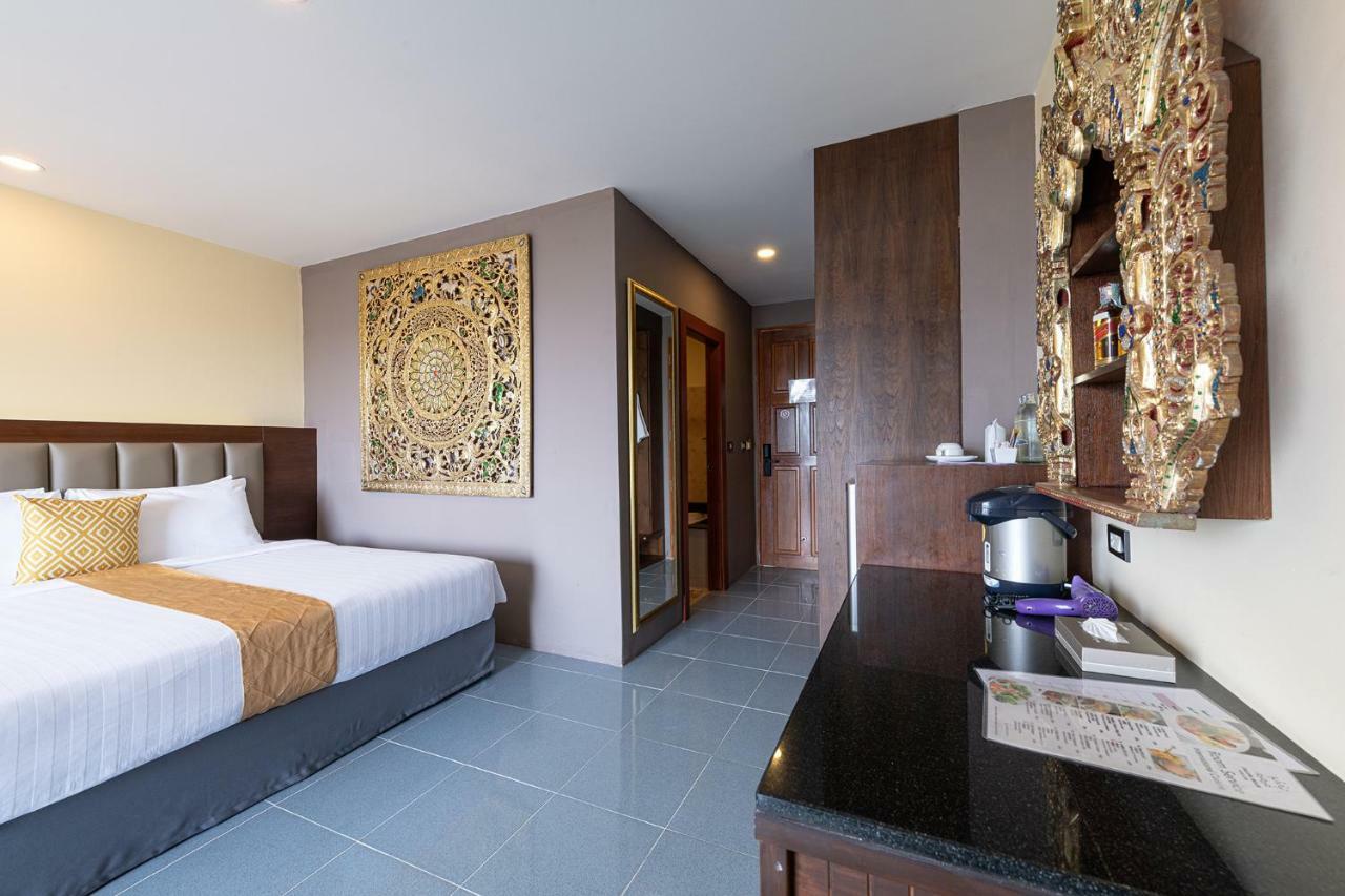 Blue Beach Grand Resort And Spa Rawai Екстериор снимка